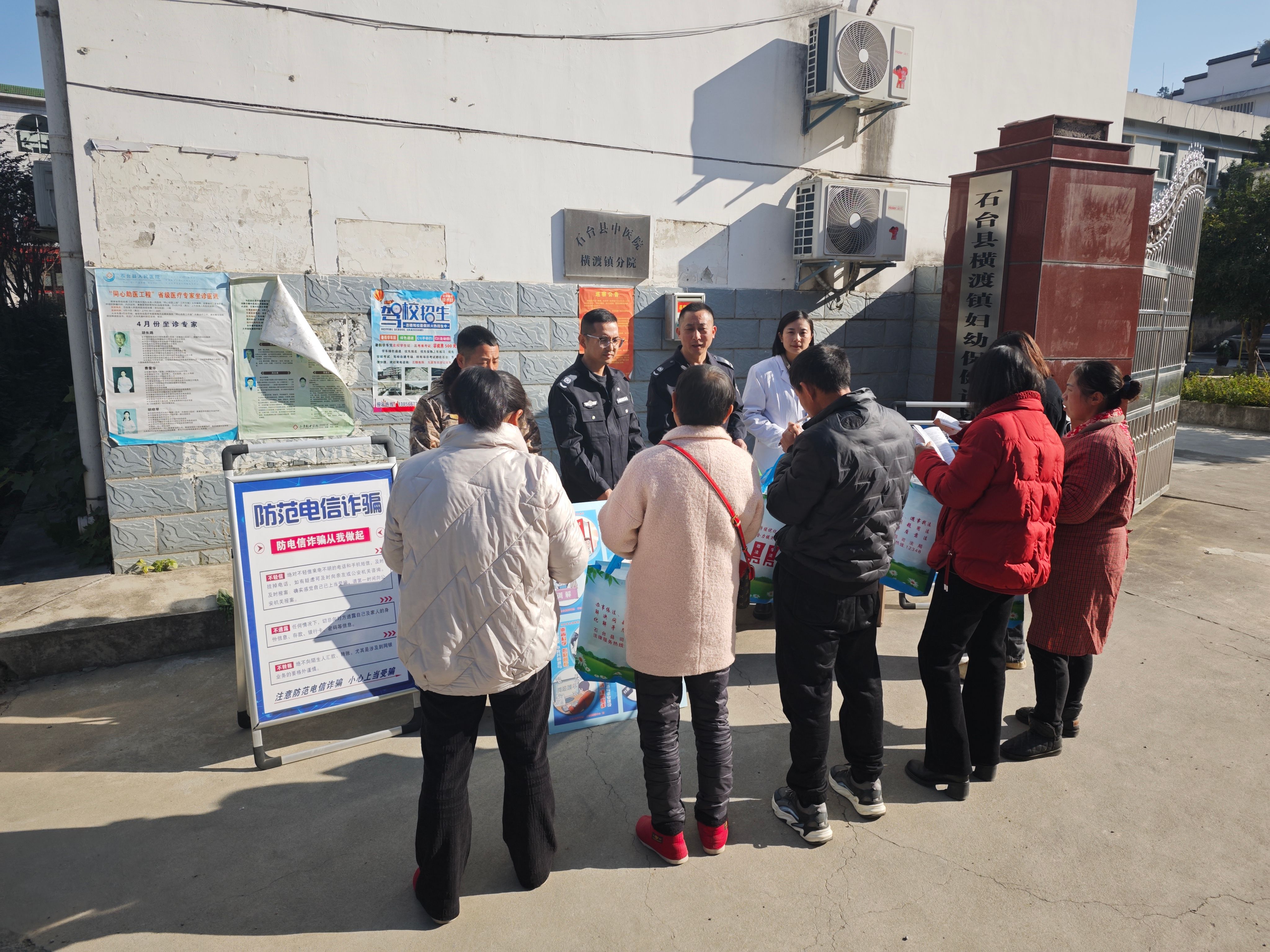 1734234238073085934.jpg 1f18b7f1f57b72a72e11cc05962517f(1).jpg